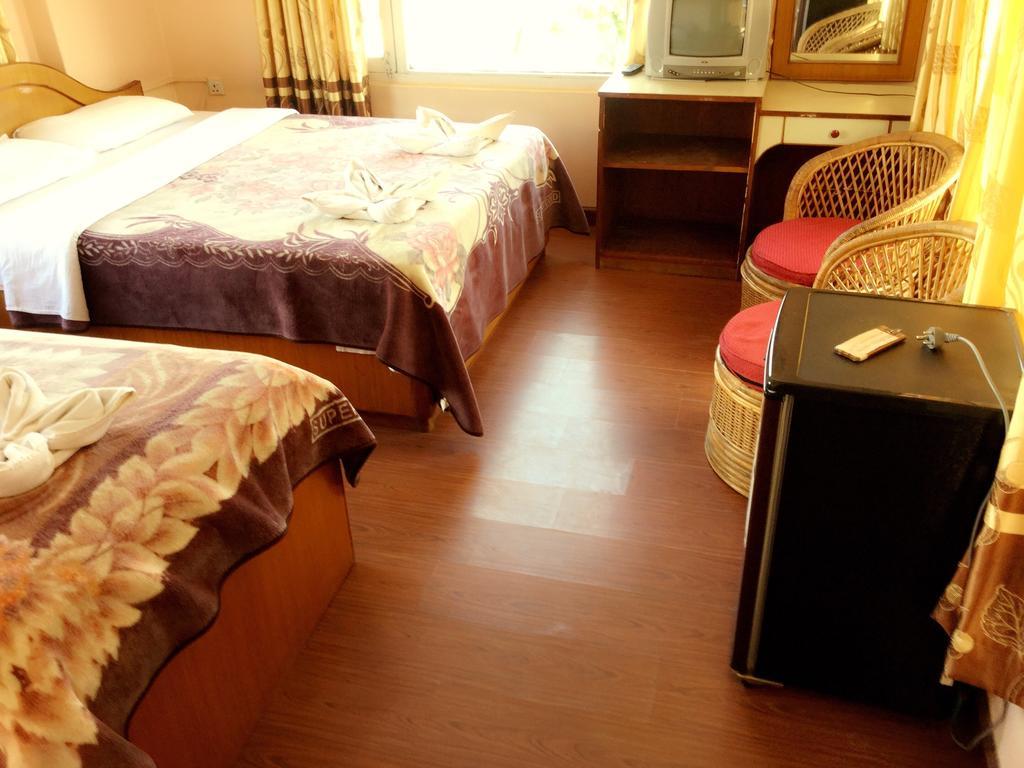 Hotel Himalayan Inn Pokhara Luaran gambar